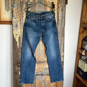 Almost brand new 501 Levi’s.  No stains, no wear.